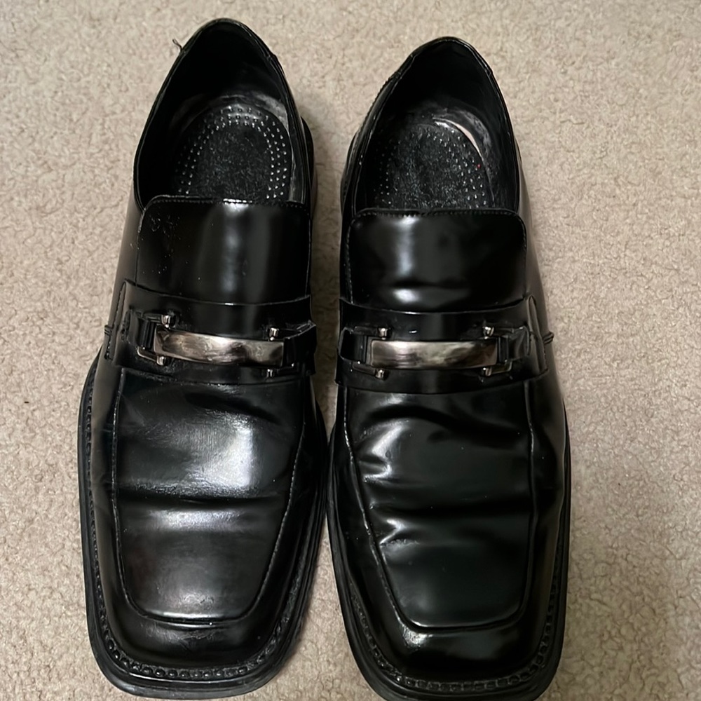 Men's Black Leather Loafers